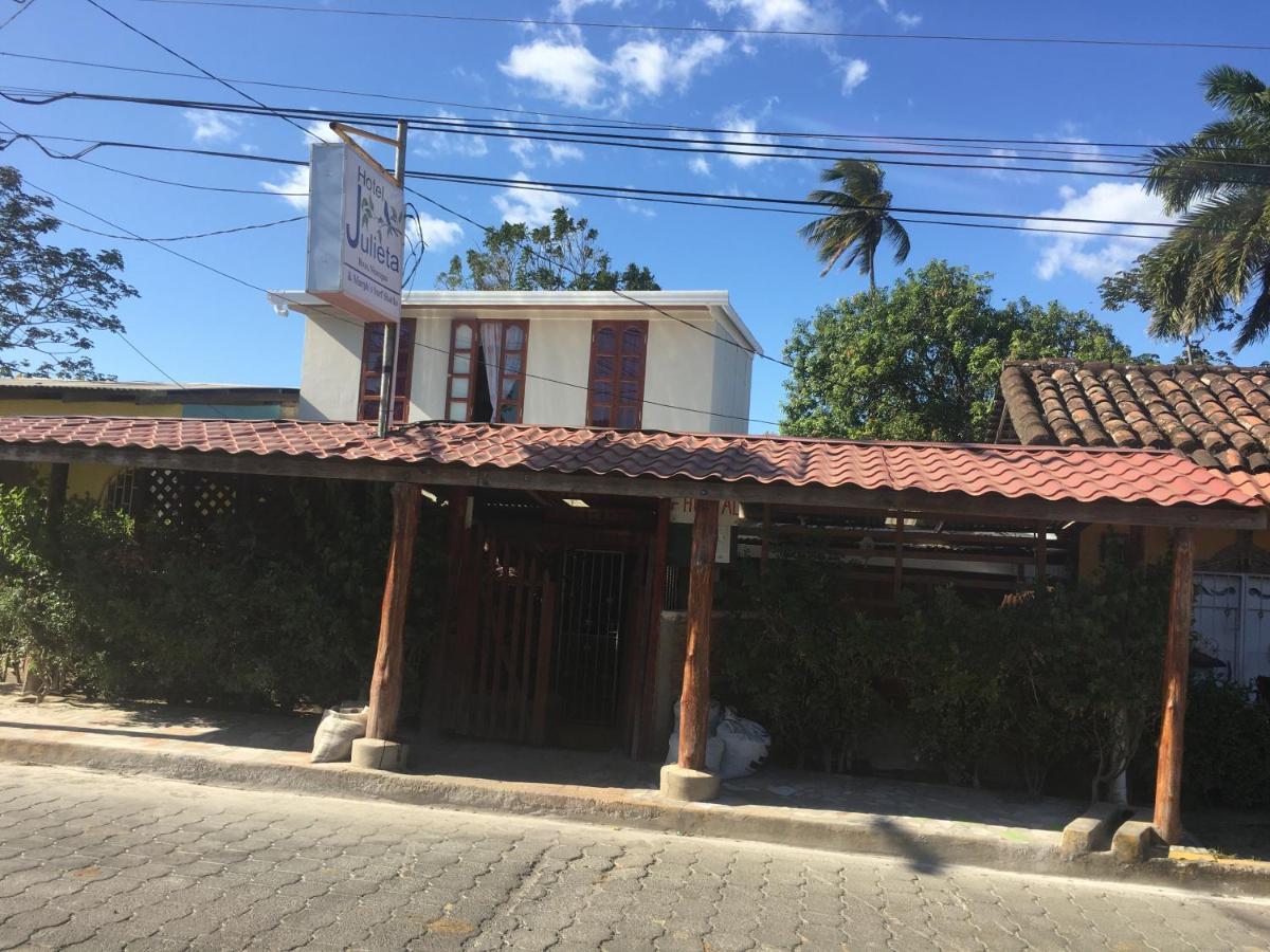 Murph'S Surf Shacks Rivas Luaran gambar