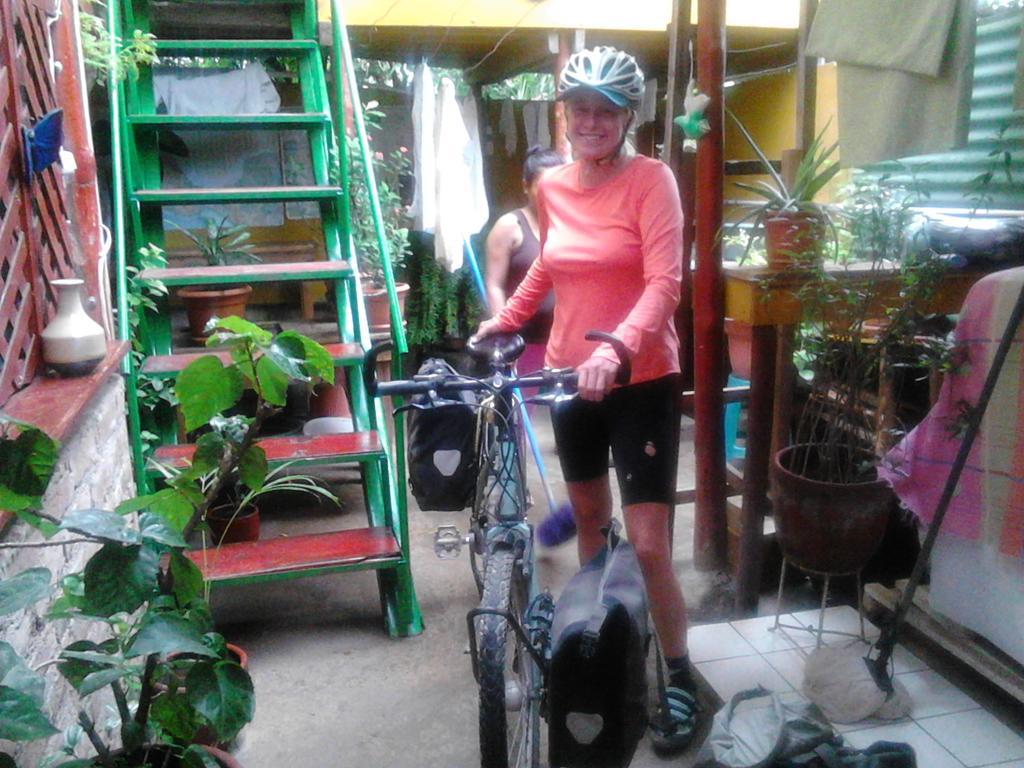 Murph'S Surf Shacks Rivas Luaran gambar
